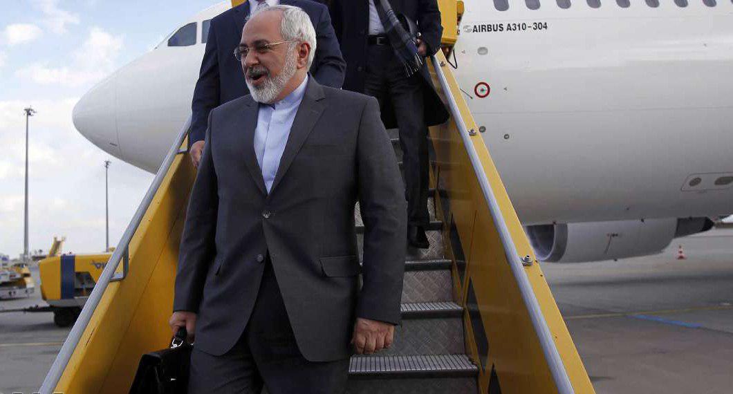 Zarif arrives in Dushanbe