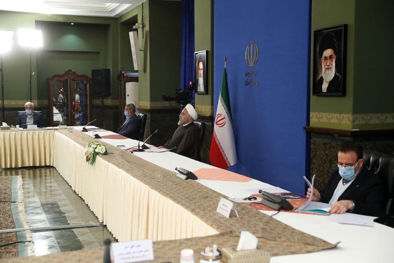 President Rouhani: Gov’t exercises all power to break sanctions