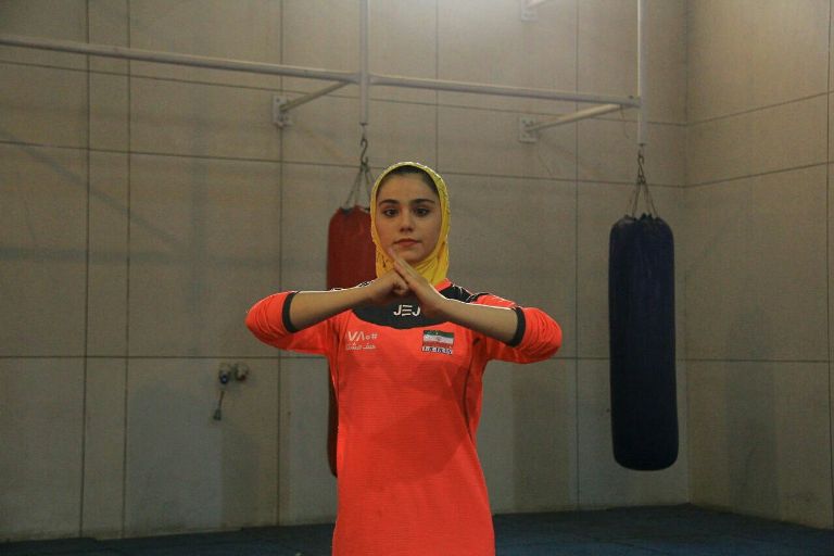 Iranian wushu fighter bags bronze medal in World Wushu Champs