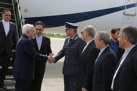 Zarif arrives in Norway to attend Oslo Forum