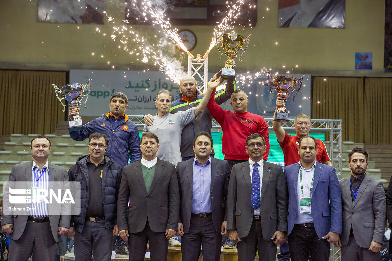 Takhti Cup ends, Iranian freestyle wrestlers crowned