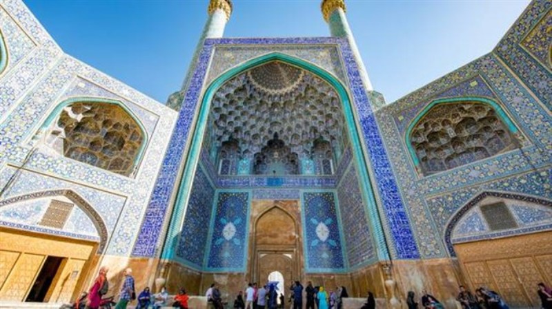 Iran: Mosaics make light work