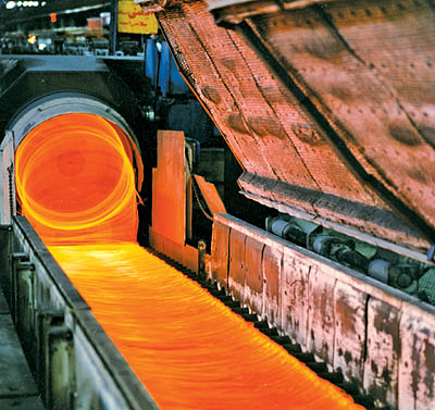 Iran’s private sector steel production rising despite world decline